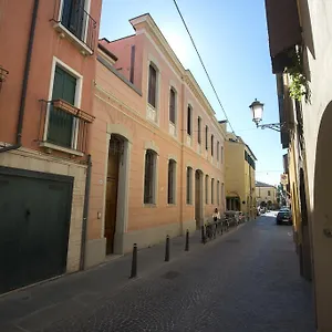 Casa Battisti Padova